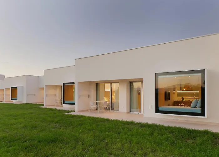 Lobamar アパートホテル ヒホン